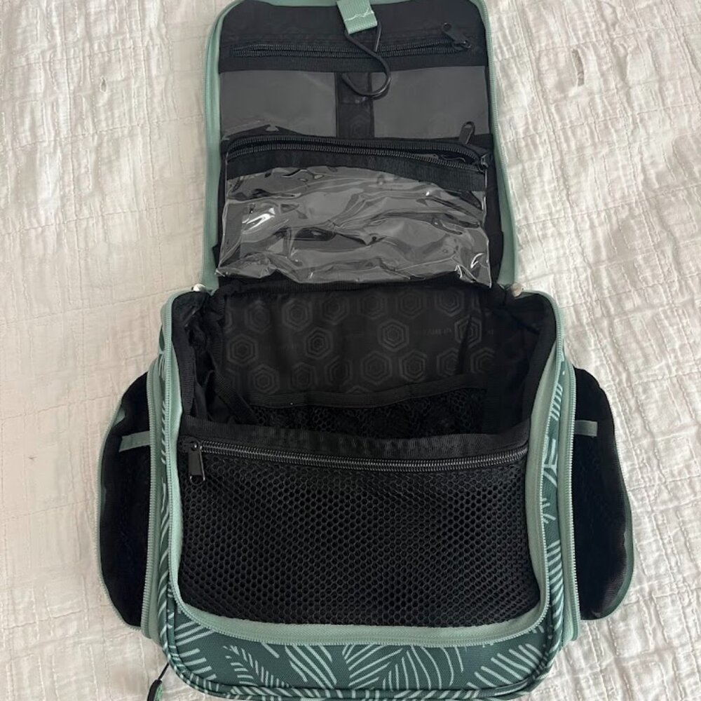 Hanging Travel Toiletry Bag